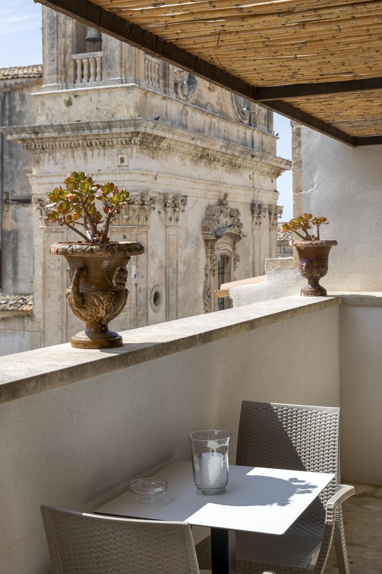 B&B Vicere Speciale Noto Eksteriør bilde